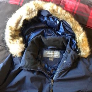🚫SOLD🚫 NWOT Eddie Bauer Women’s Winter Jacket Sz L Dark Blue